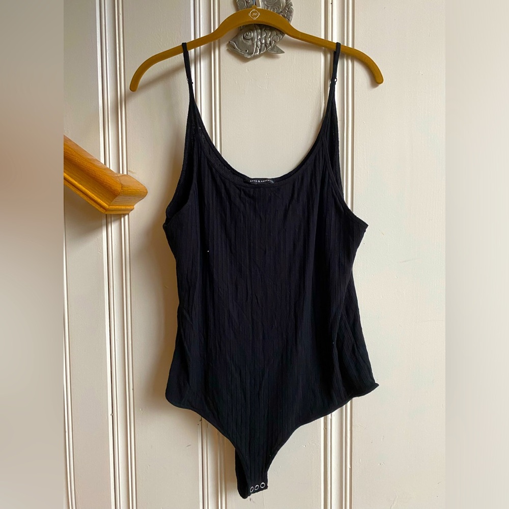 Rock and Republic black bodysuit size XL